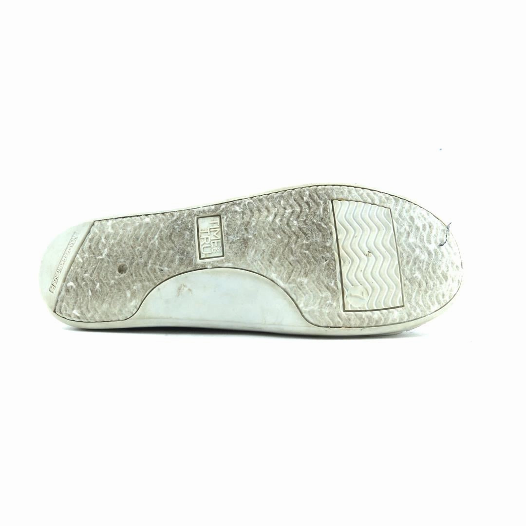 TIME AND TRU MEMORY FOAM Time And Tru casual shoe looks