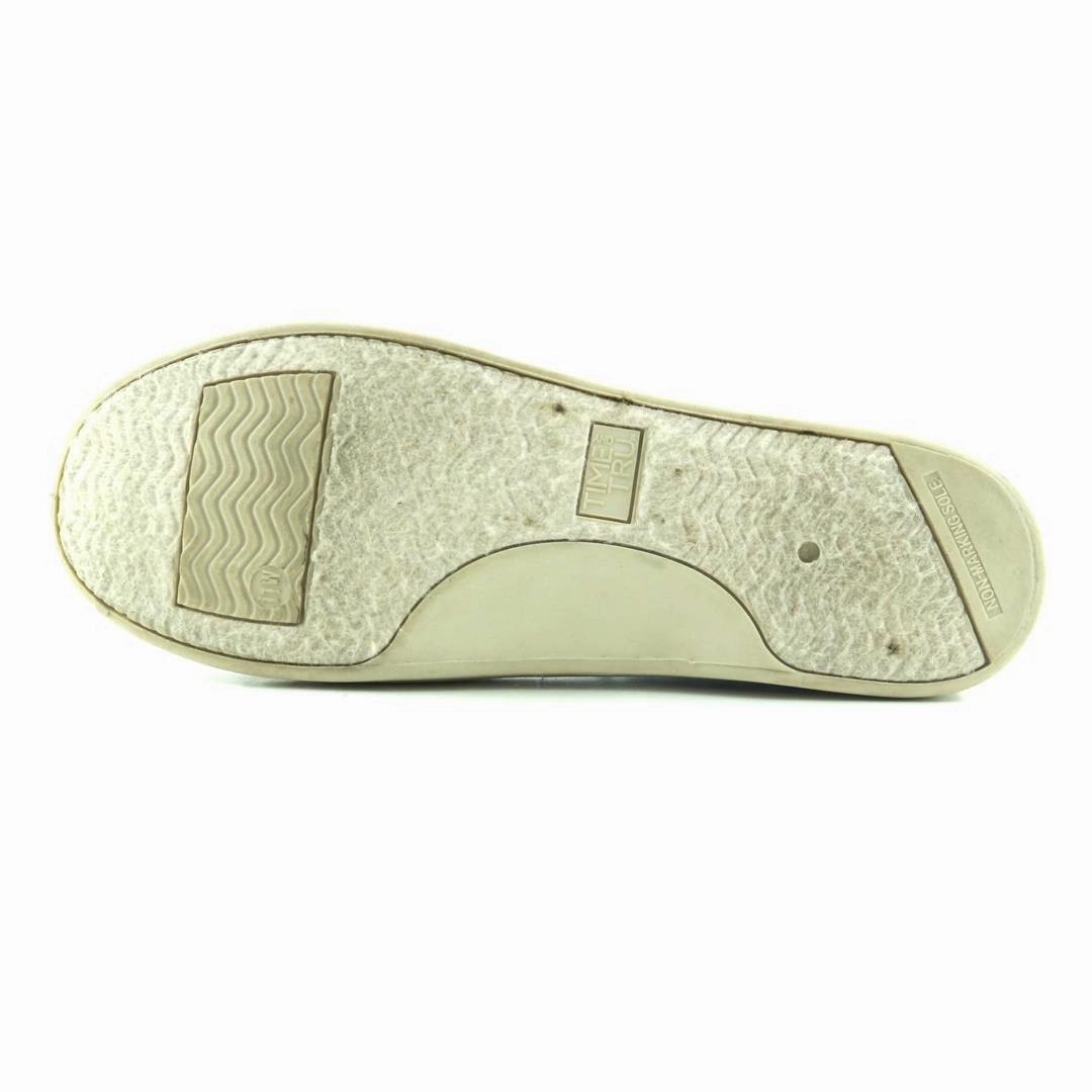 TIME AND TRU MEMORY FOAM Time And Tru casual shoe looks