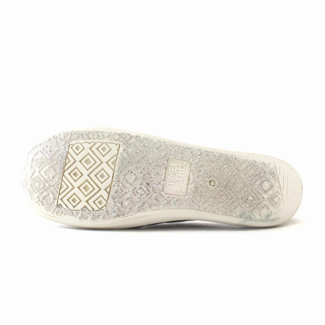 TIME AND TRU MEMORY FOAM Time And Tru casual shoe looks