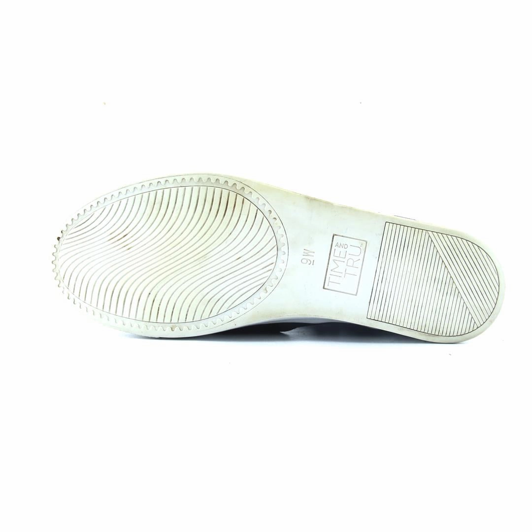 TIME AND TRU MEMORY FOAM Time And Tru casual shoe looks