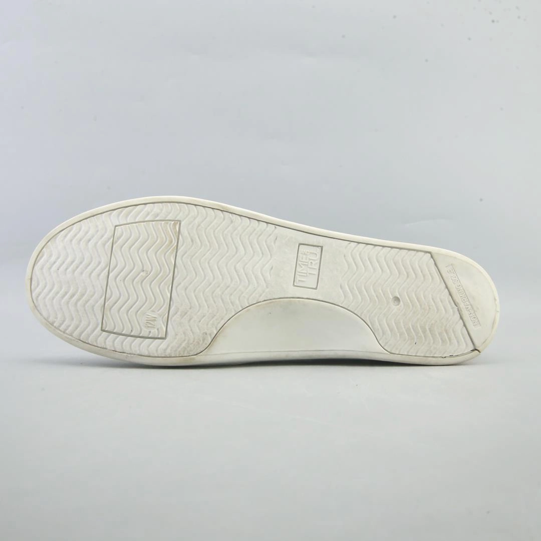 TIME AND TRU MEMORY FOAM Time And Tru casual shoe looks