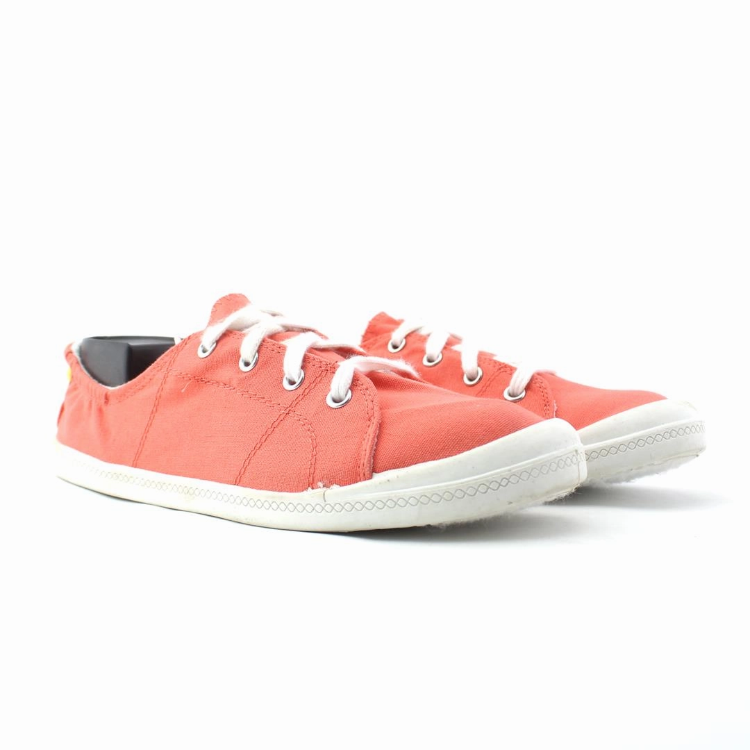 TIME AND TRU MEMORY FOAM Time And Tru casual shoe looks