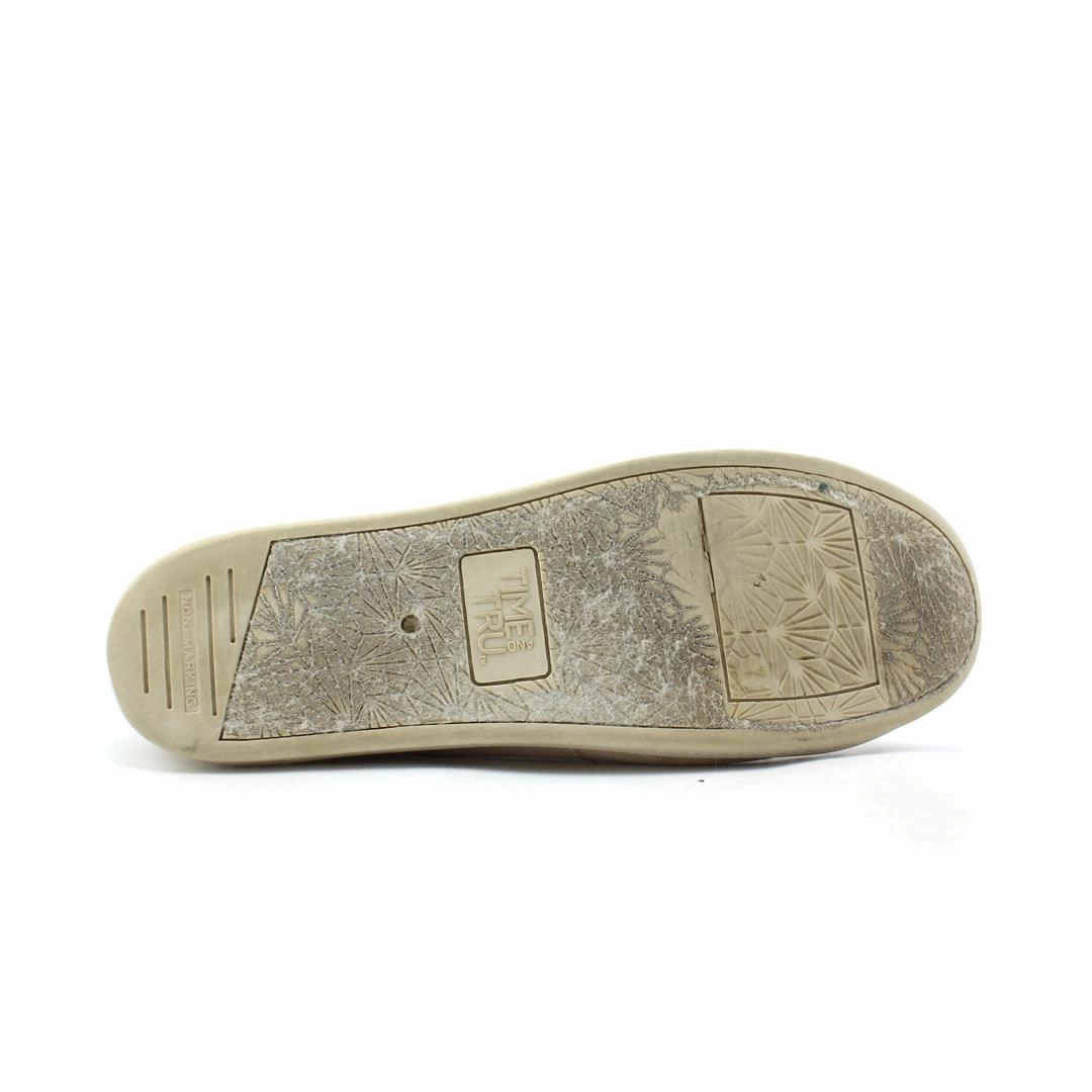 TIME AND TRU MEMORY FOAM Time And Tru casual shoe looks
