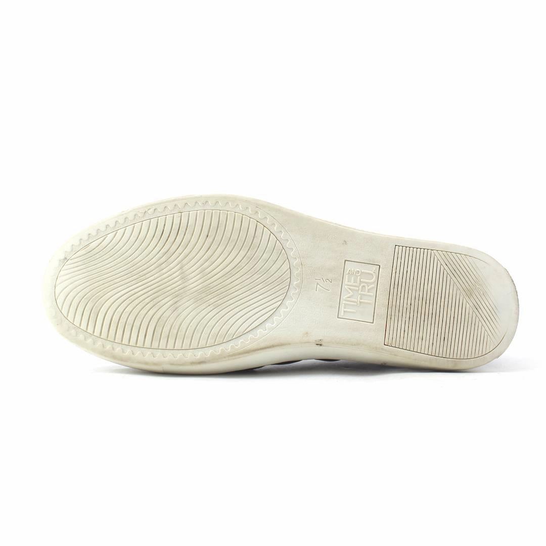 TIME AND TRU MEMORY FOAM Time And Tru casual shoe looks