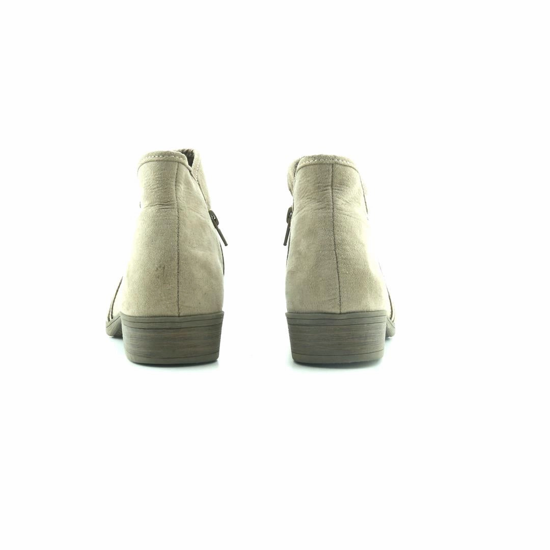TIME AND TRU MEMORY FOAM Time And Tru casual shoe looks
