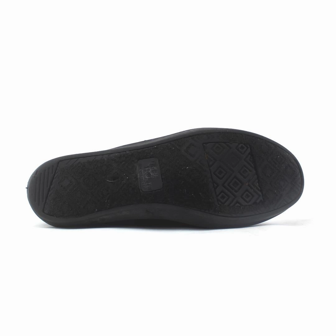 TIME AND TRU MEMORY FOAM Time And Tru casual shoe looks