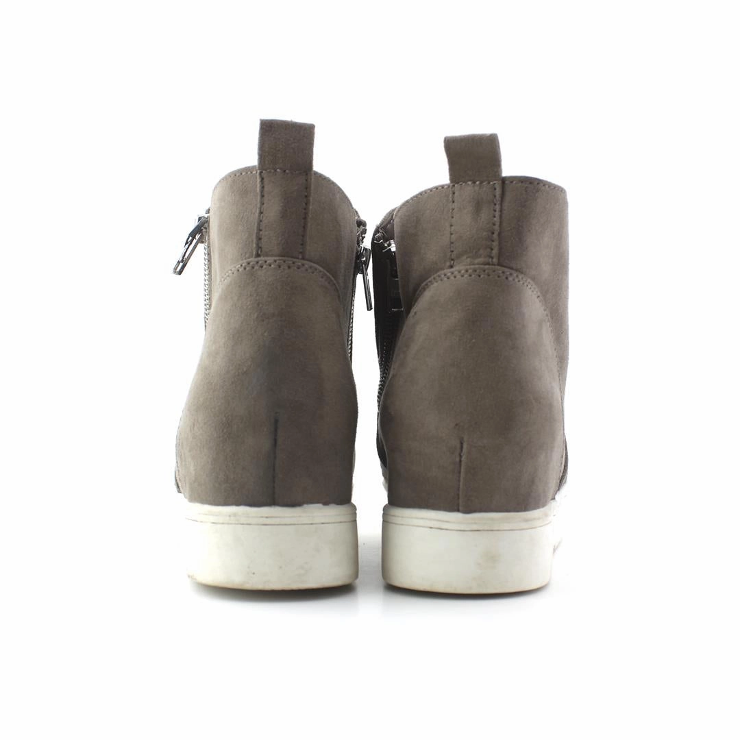 TIME AND TRU MEMORY FOAM Time And Tru casual shoe looks