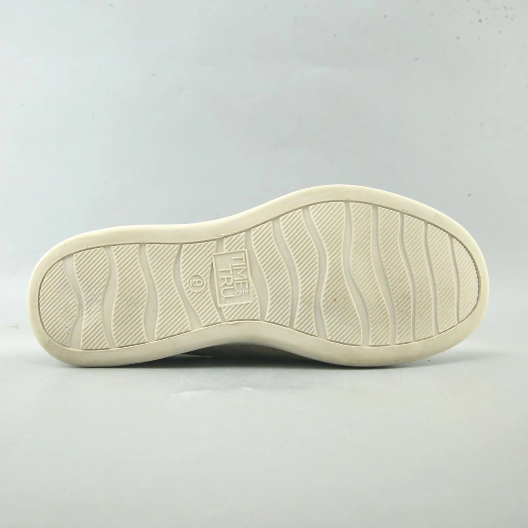 TIME AND TRU MEMORY FOAM Time And Tru casual shoe looks