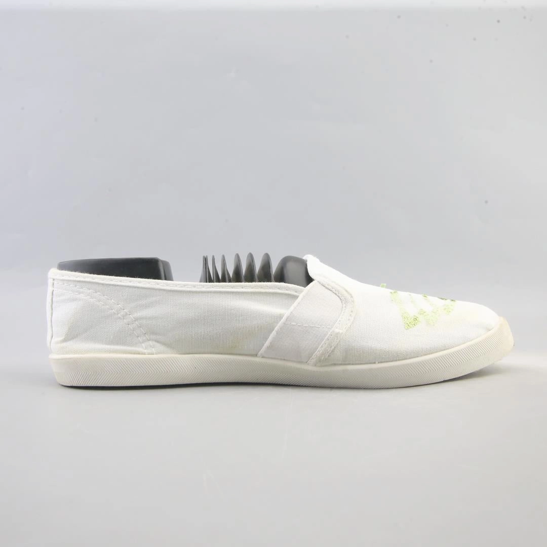 TIME AND TRU MEMORY FOAM Time And Tru casual shoe looks