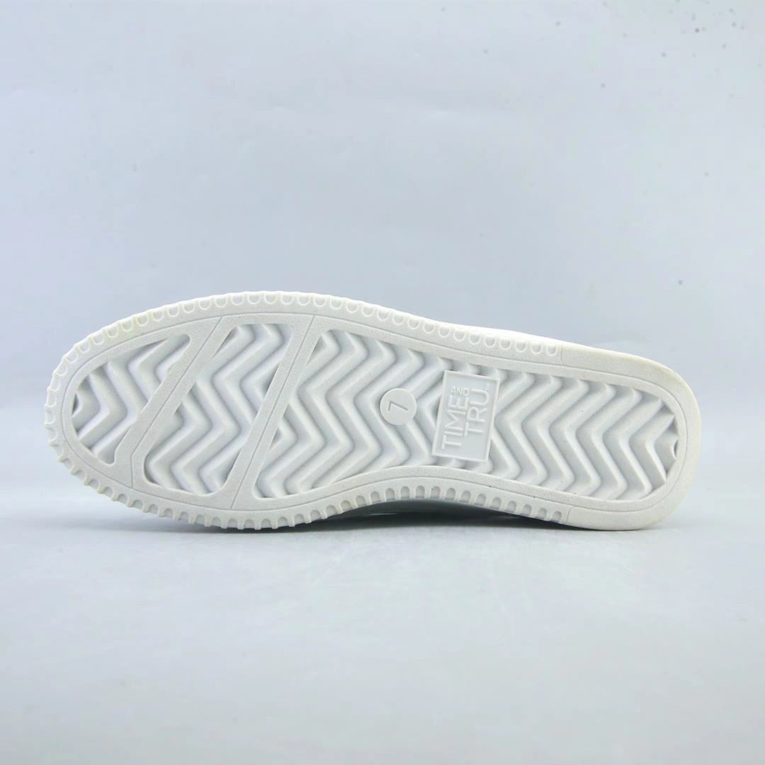 TIME AND TRU MEMORY FOAM Time And Tru casual shoe looks