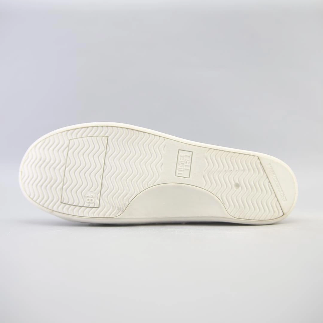 TIME AND TRU MEMORY FOAM Time And Tru casual shoe looks