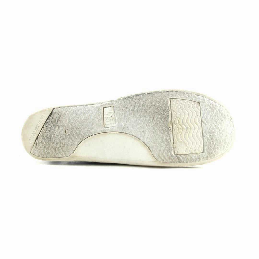 TIME AND TRU MEMORY FOAM Time And Tru casual shoe looks