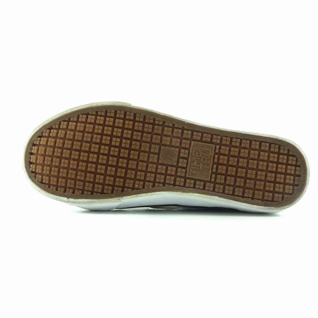 TIME AND TRU MEMORY FOAM Time And Tru casual shoe looks