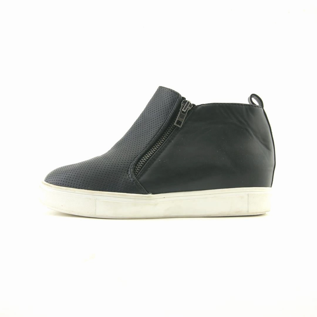 TIME AND TRU MEMORY FOAM Time And Tru casual shoe looks