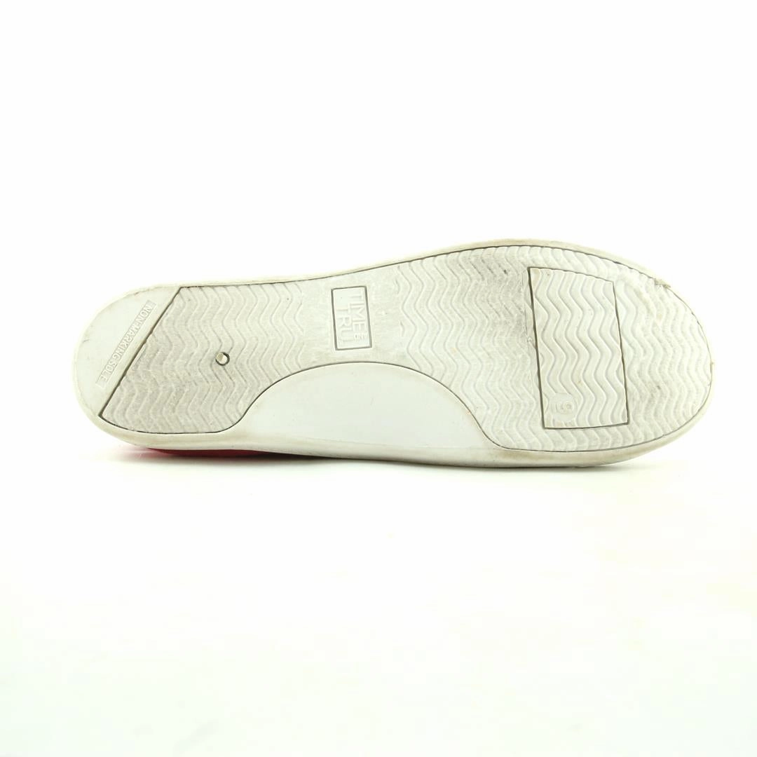 TIME AND TRU MEMORY FOAM Time And Tru casual shoe looks
