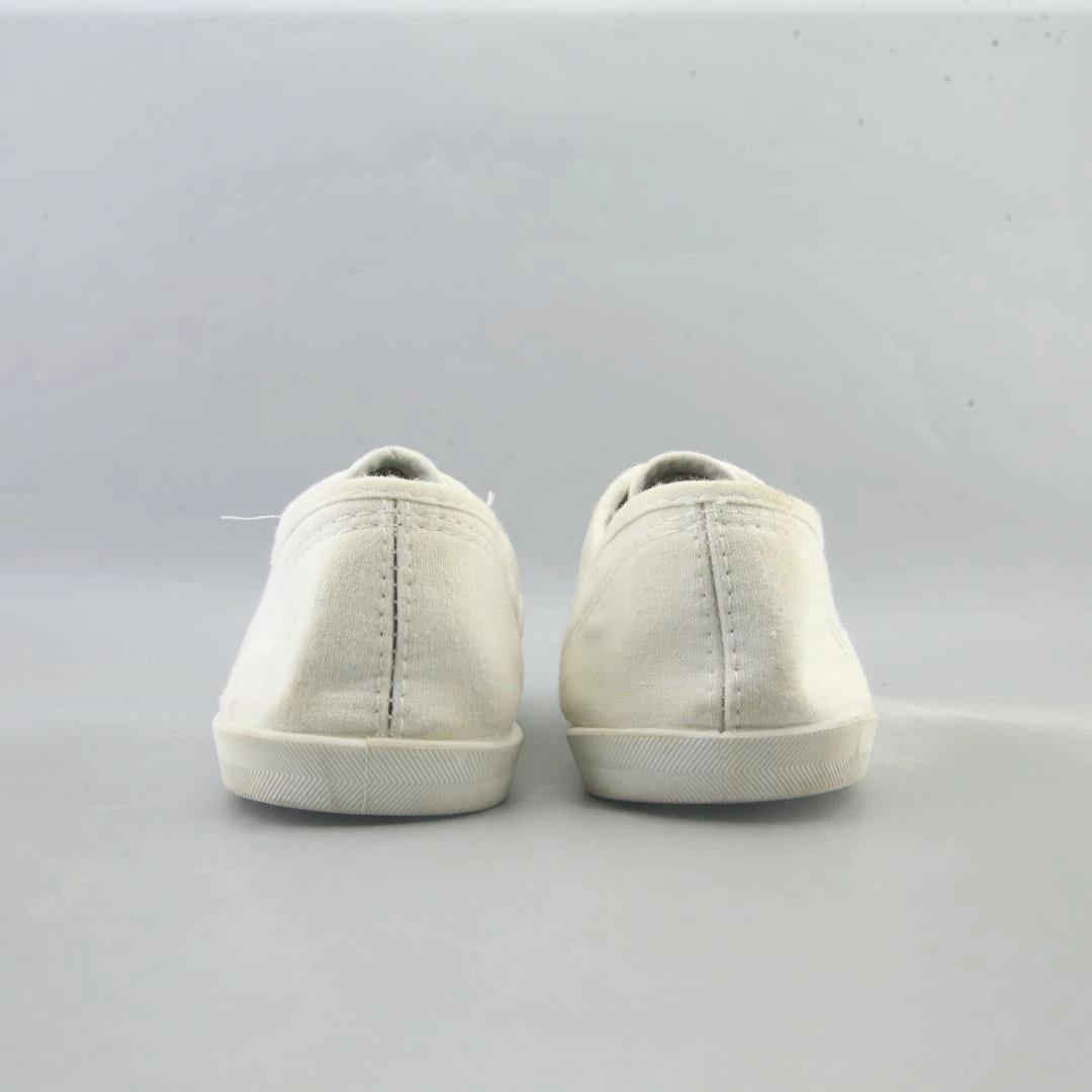 TIME AND TRU MEMORY FOAM Time And Tru casual shoe looks
