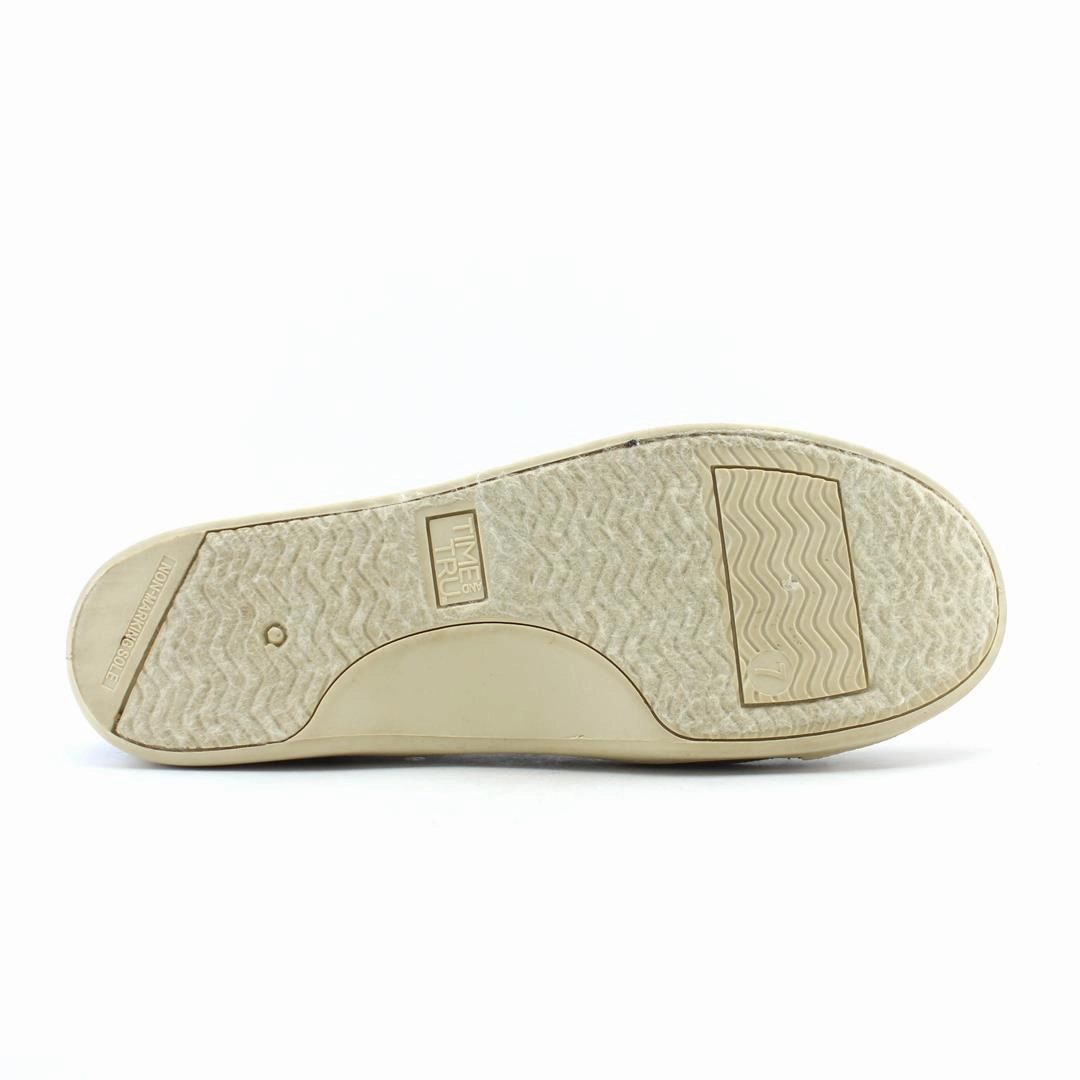 TIME AND TRU MEMORY FOAM Time And Tru casual shoe looks