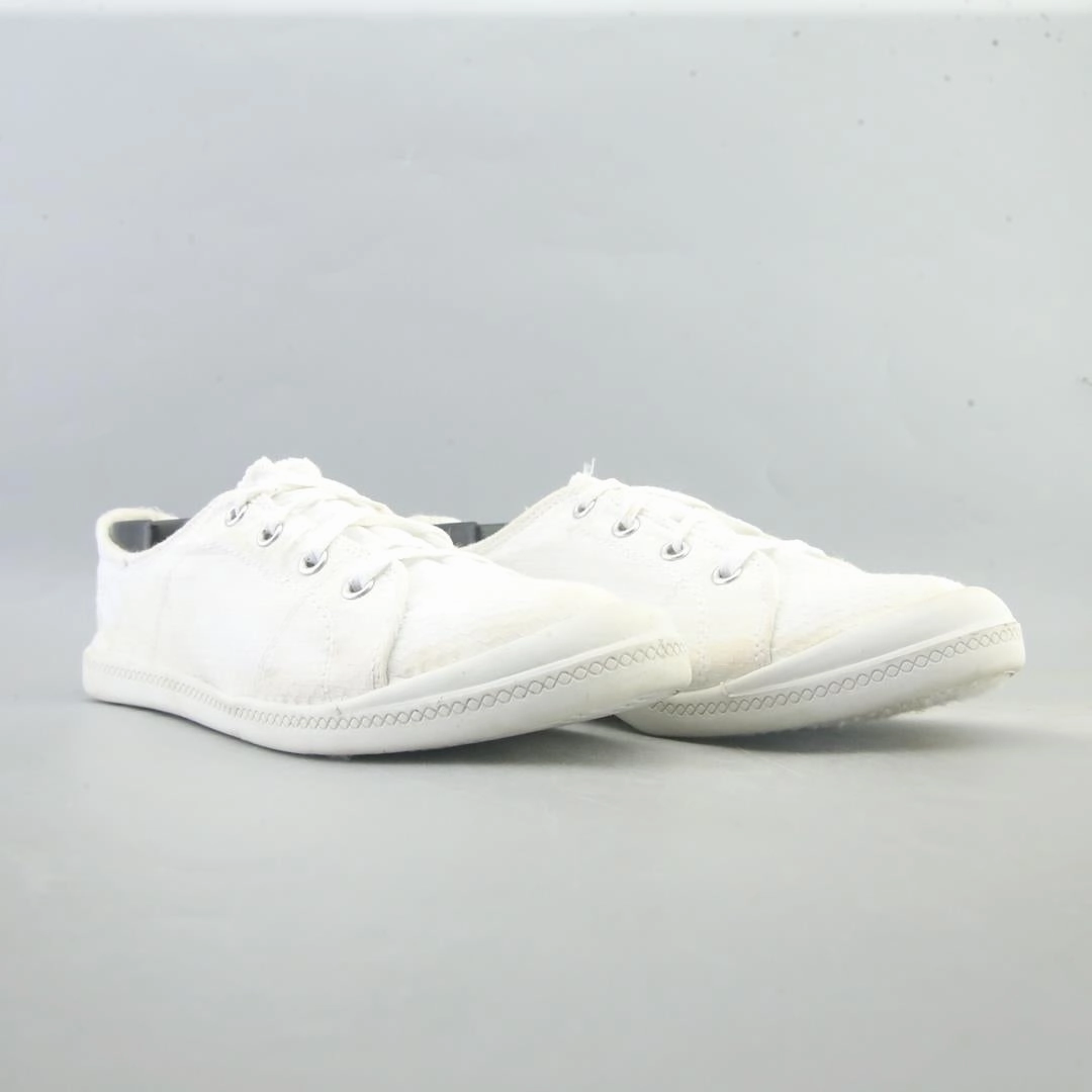 TIME AND TRU MEMORY FOAM Time And Tru casual shoe looks
