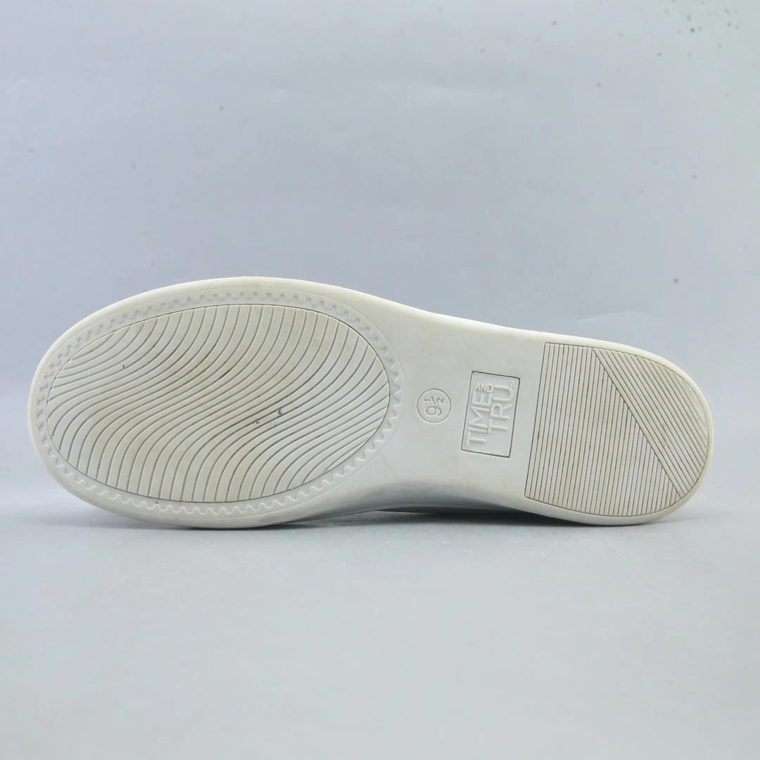 TIME AND TRU MEMORY FOAM Time And Tru casual shoe looks
