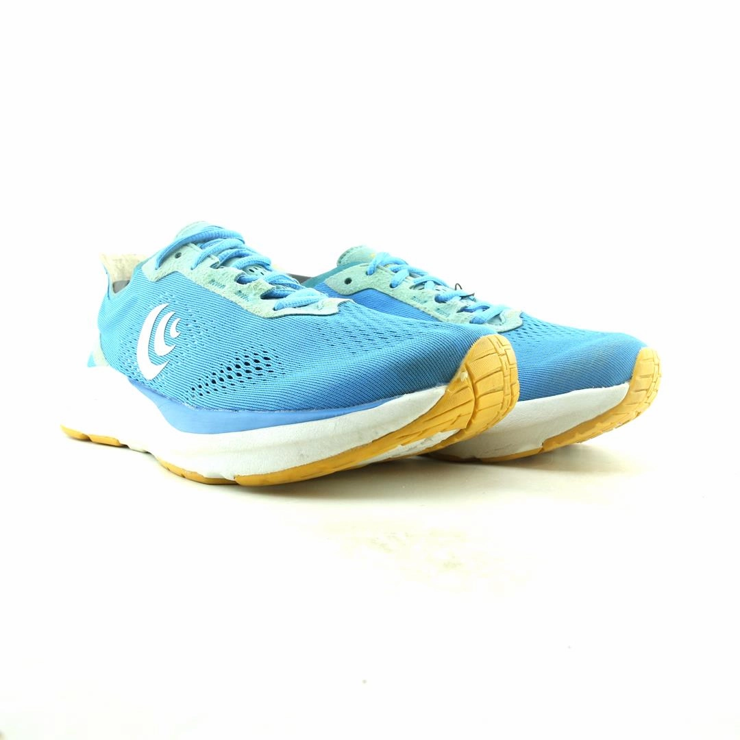 TOPO ATHLETIC CYCLONE Topo athletic shoe designs