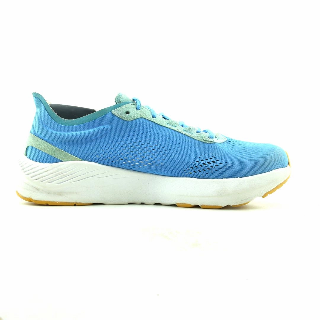TOPO ATHLETIC CYCLONE Topo athletic shoe designs