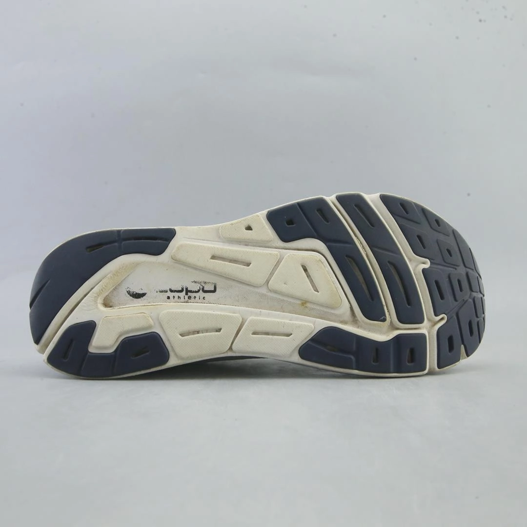 TOPO ATHLETIC FLI-LYTE 4 Topo athletic shoe designs