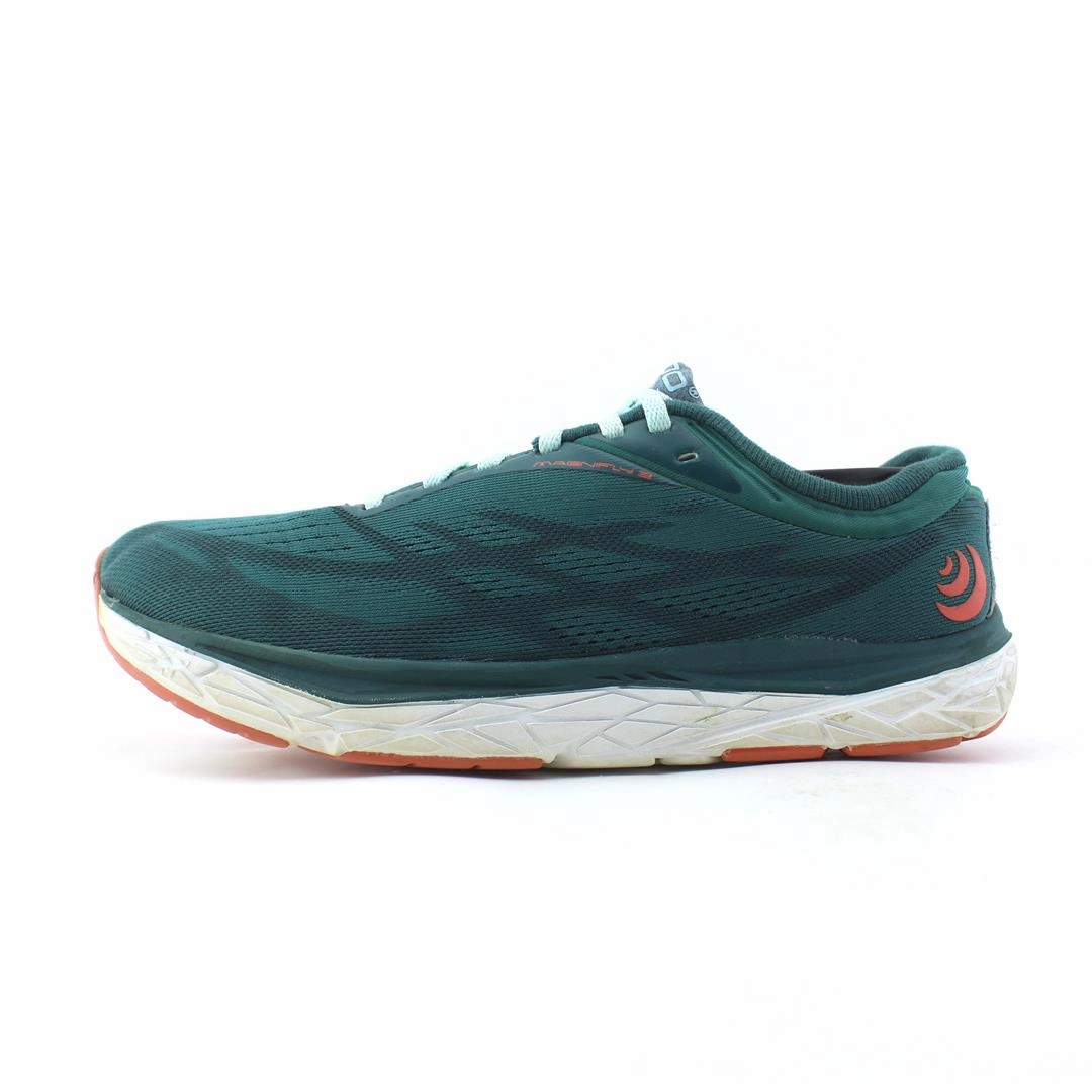 TOPO ATHLETIC MAGNIFLY 3 Topo athletic performance shoes