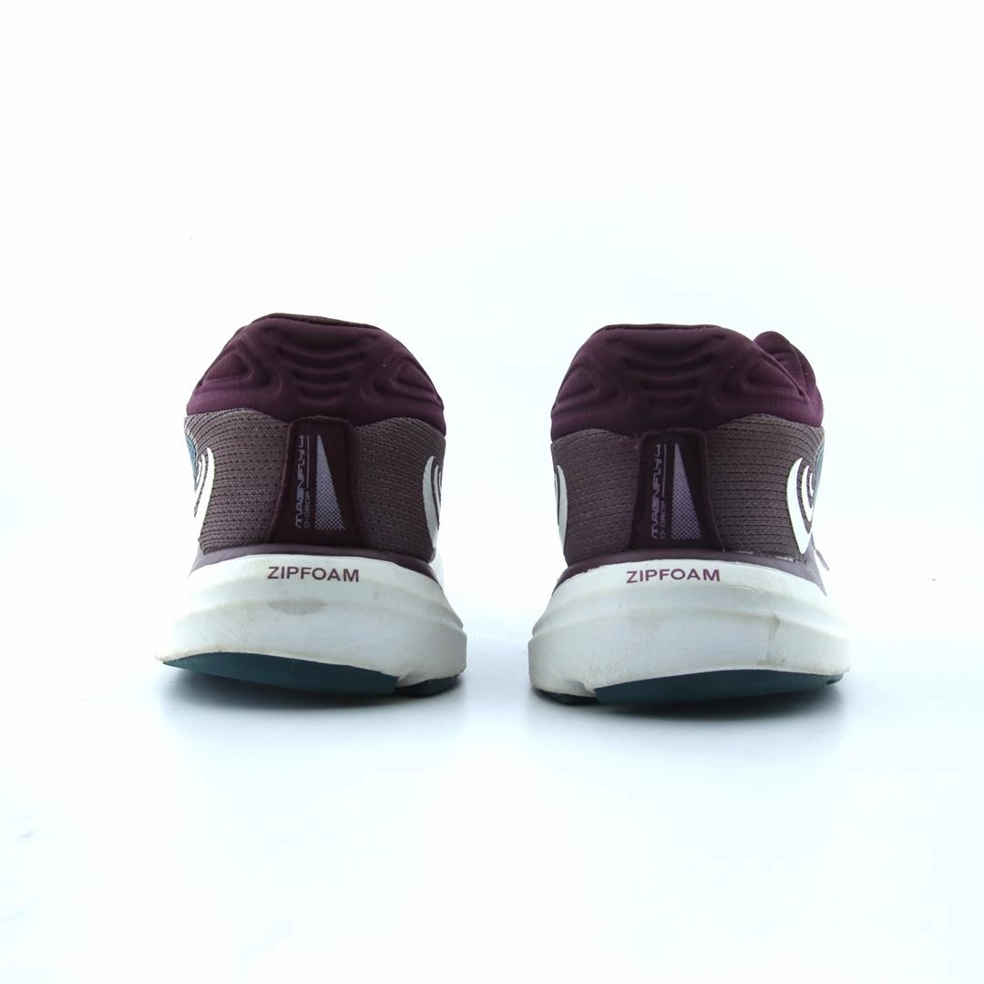 TOPO ATHLETIC MAGNIFLY 4 Topo athletic shoe designs