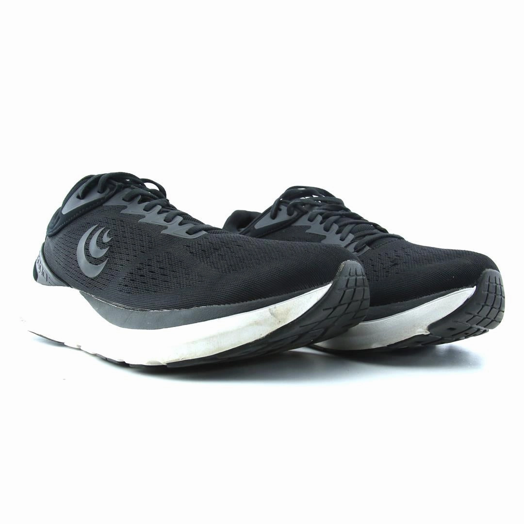 TOPO ATHLETIC  PHANTOM 3 Topo athletic shoe designs