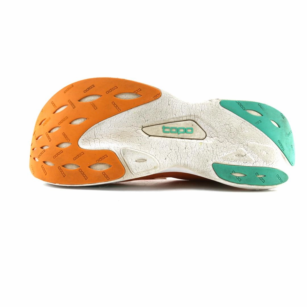 TOPO ATHLETIC  SPECTER Topo athletic shoe designs