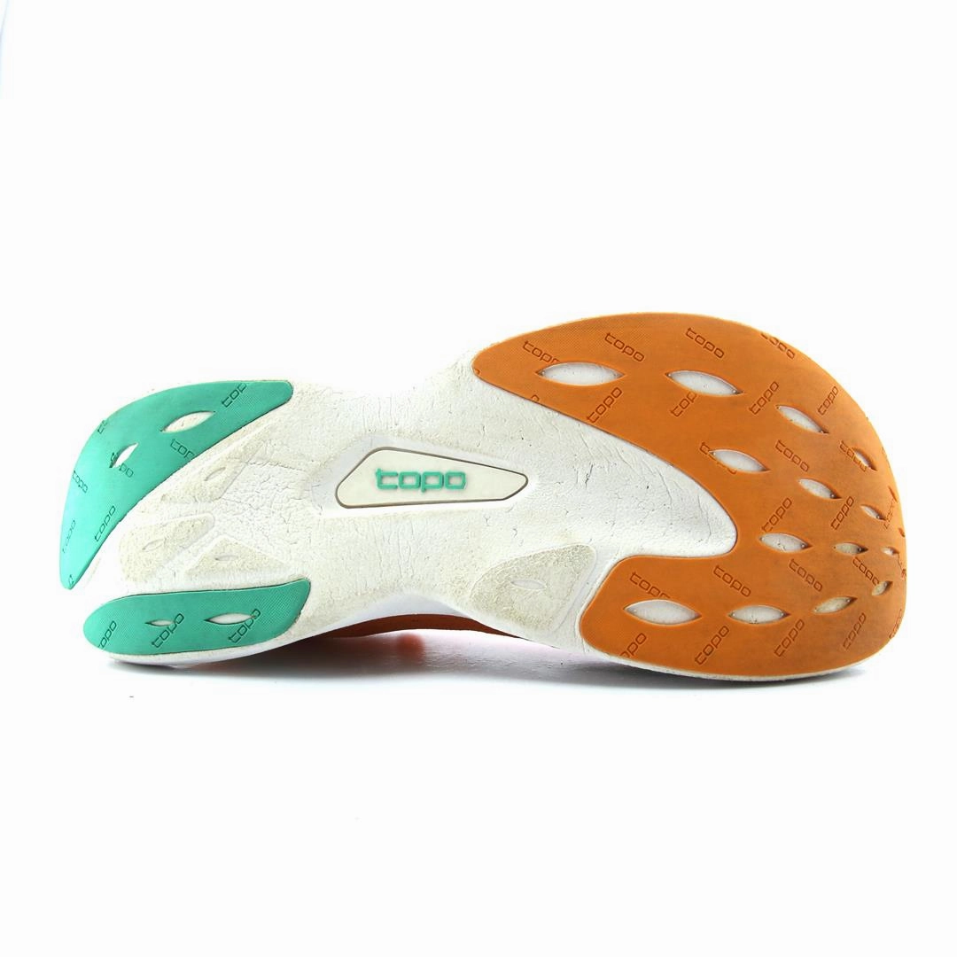 TOPO ATHLETIC SPECTER Topo athletic shoe designs