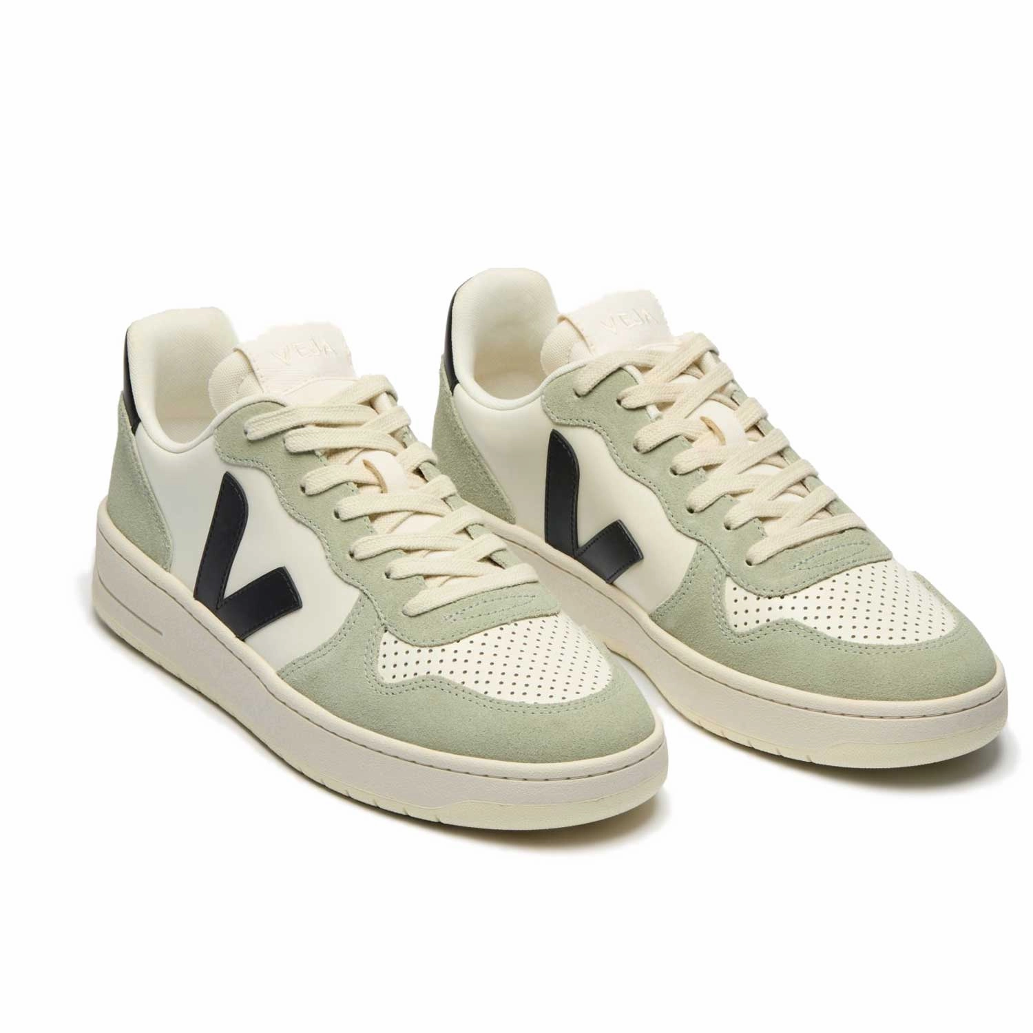 V-10 Leather Sneaker Veja eco-friendly sneakers with minimalist look