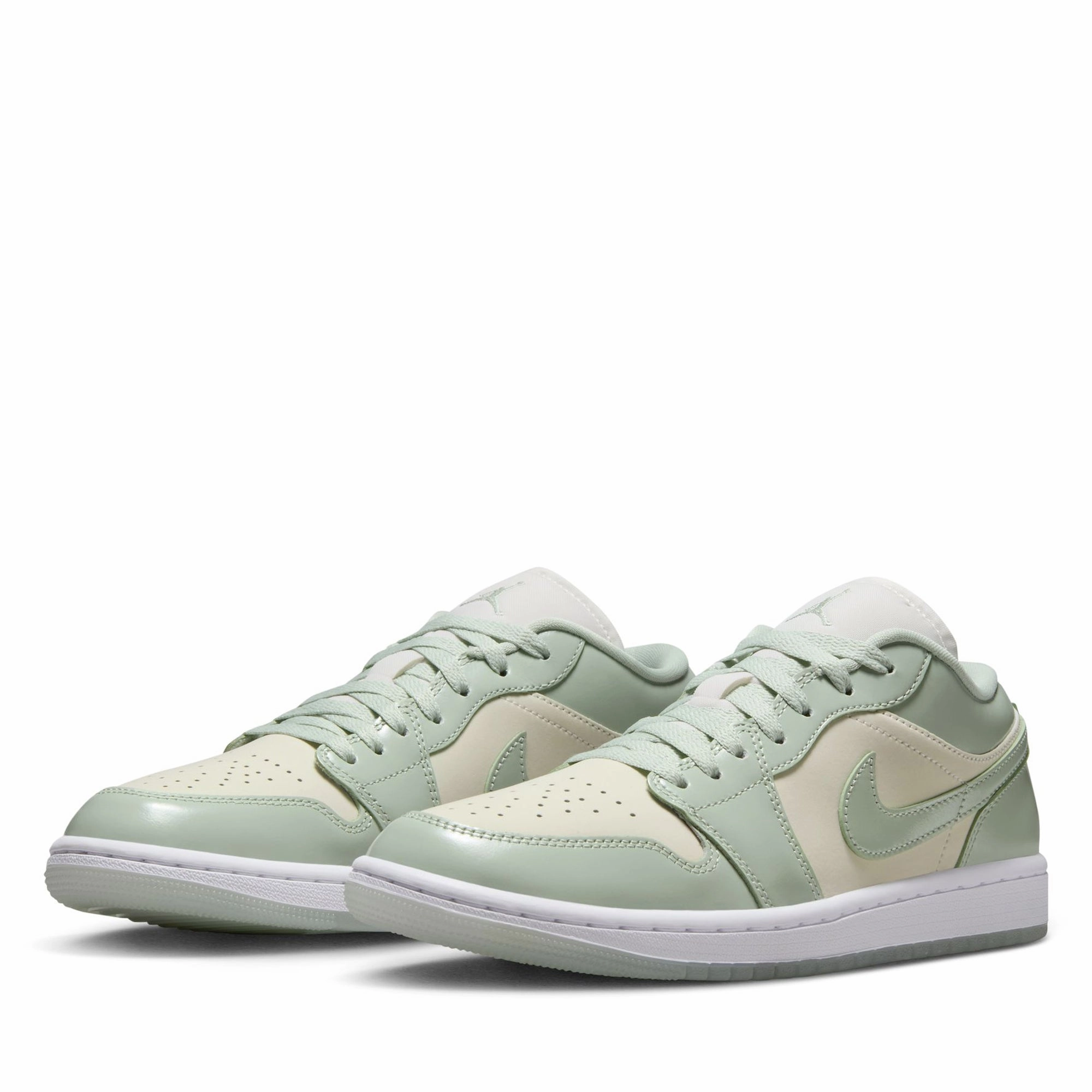 Women's Air Jordan 1 Low SE - Sail/Seafoam Air Jordan Basketball Shoes for Performance