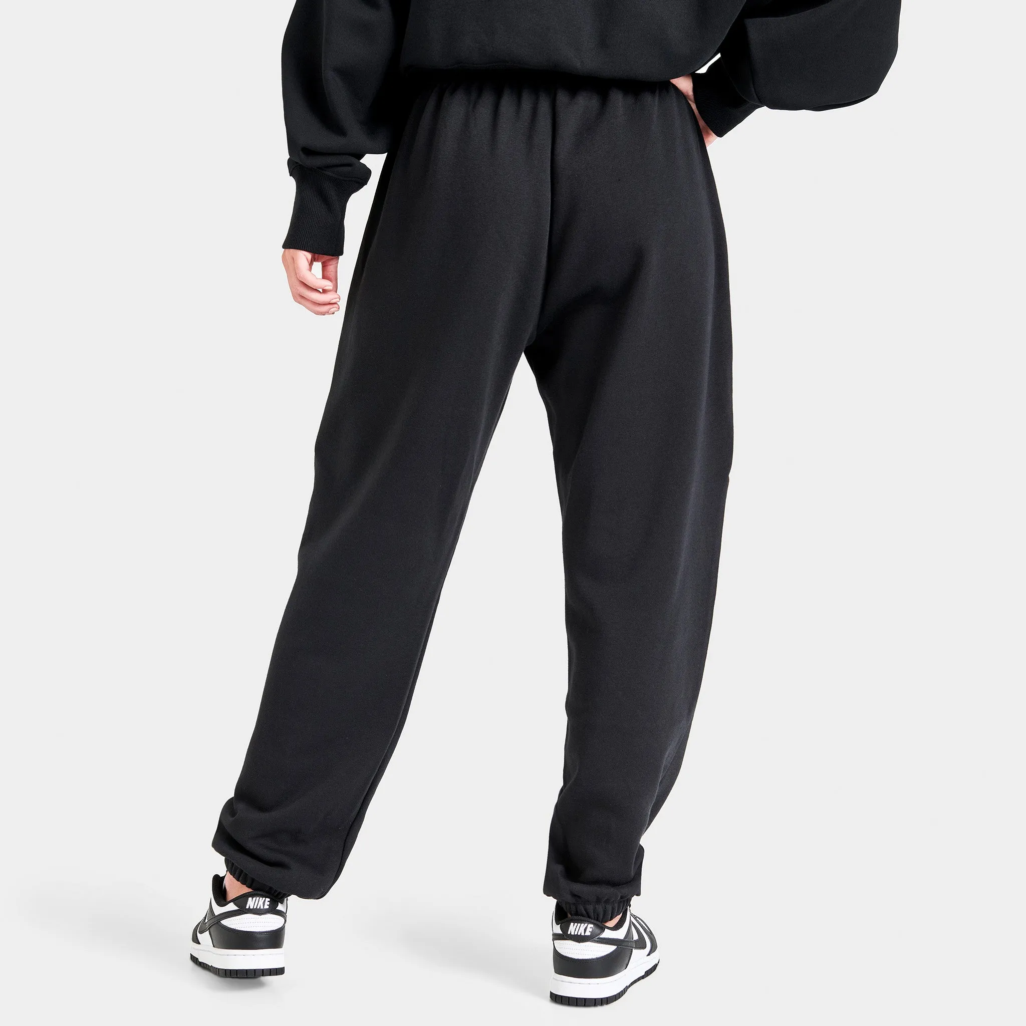 Womens Nike Nike Sportswear Women's Club Fleece Mid-Rise Oversized Sweatpants Black / White