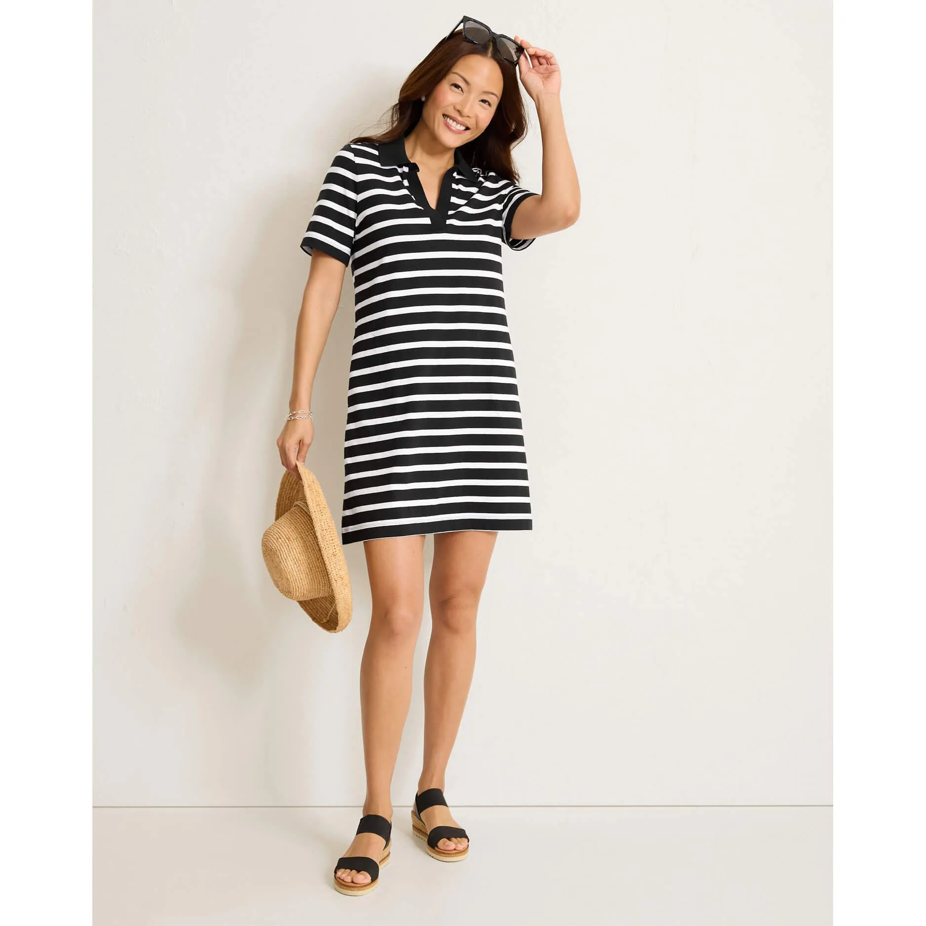 Womens Tommy Bahama Sportswear Tommy Bahama Women's Coastal Cabana Short Sleeve Dress - Black