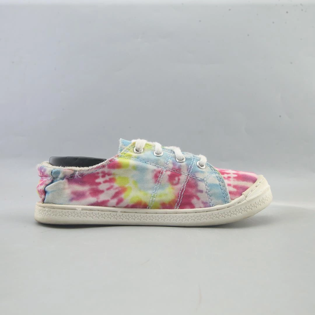 WONDER NATION . Wonder Nation kids shoe pictures