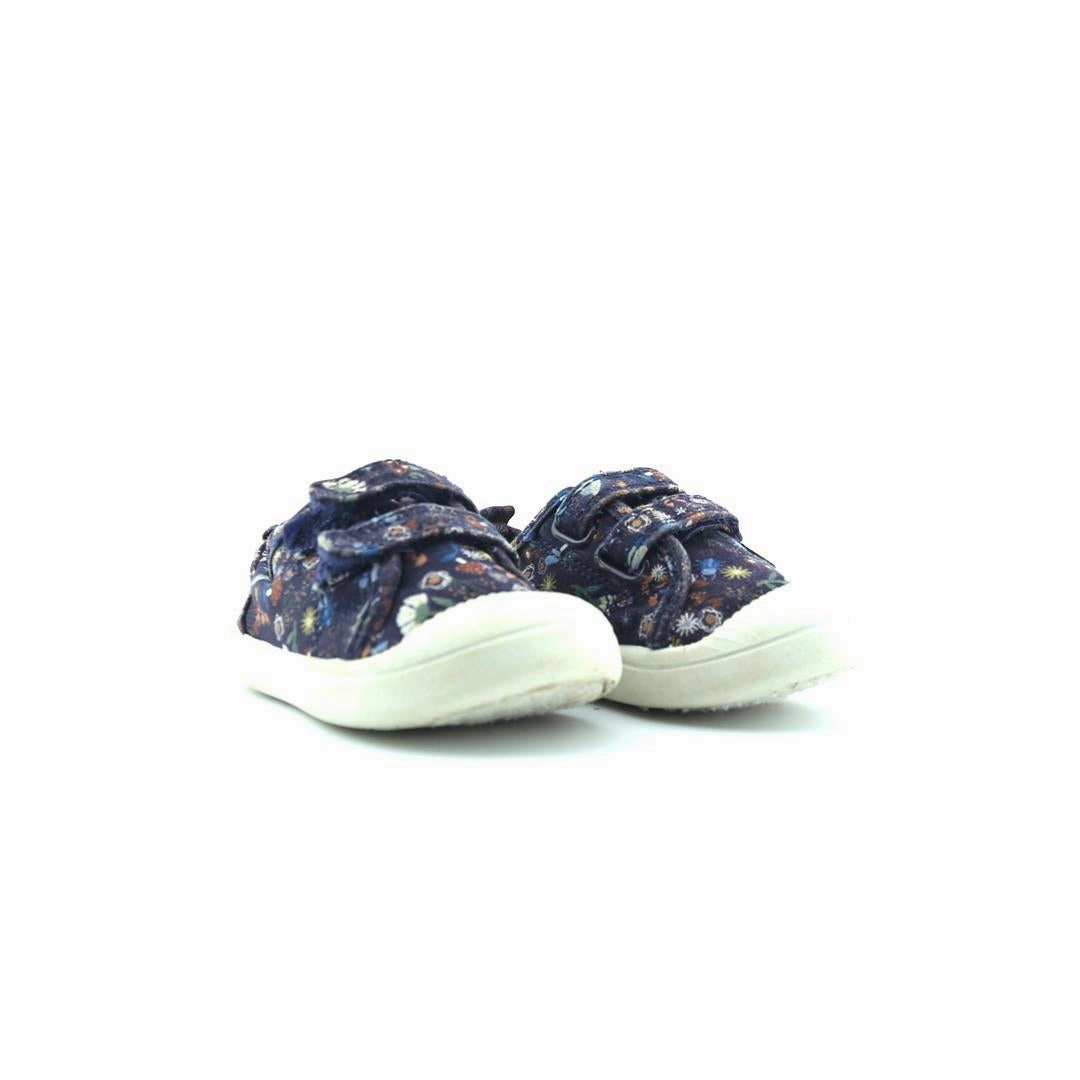 WONDER NATION . Wonder Nation kids shoe pictures