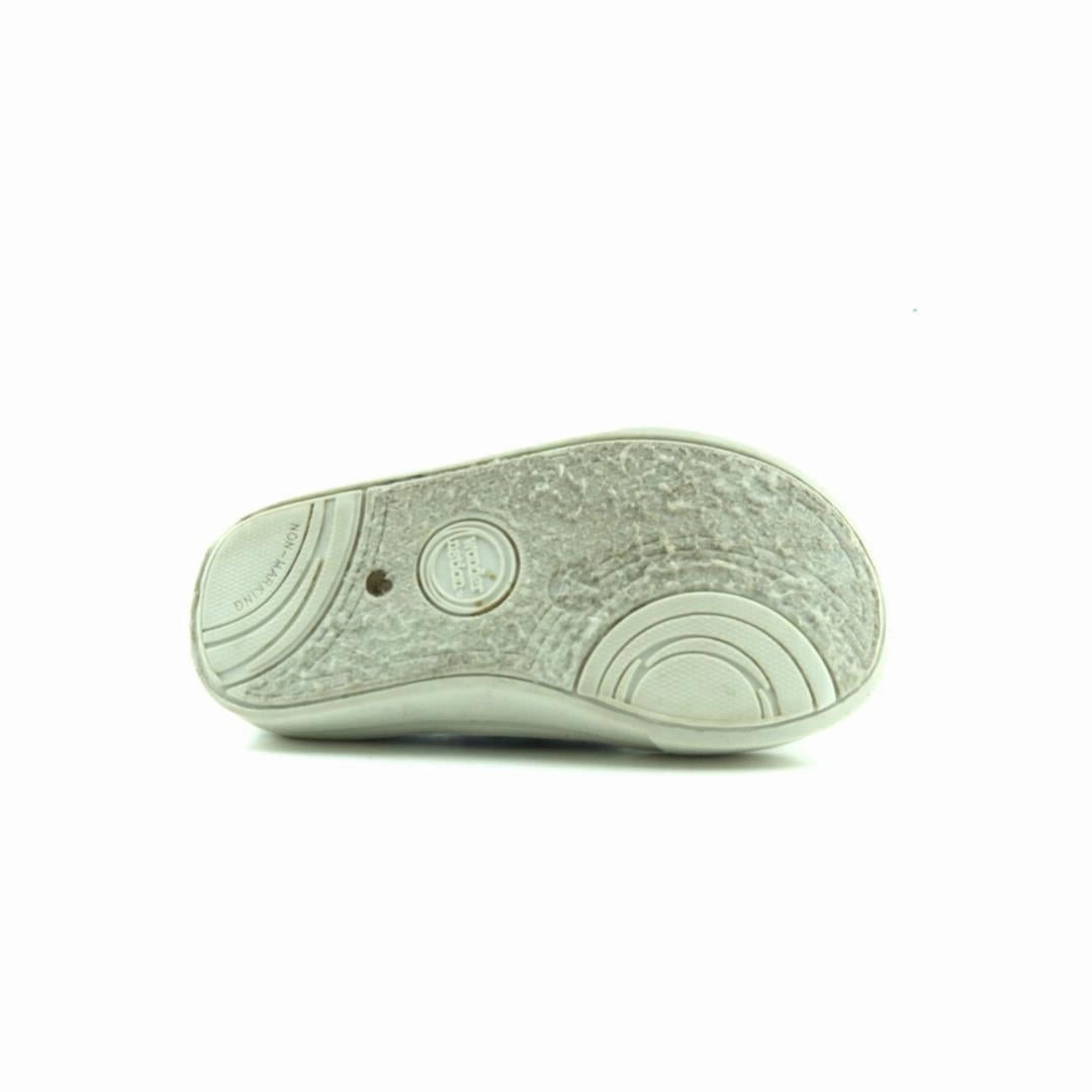 WONDER NATION . Wonder Nation kids shoe pictures
