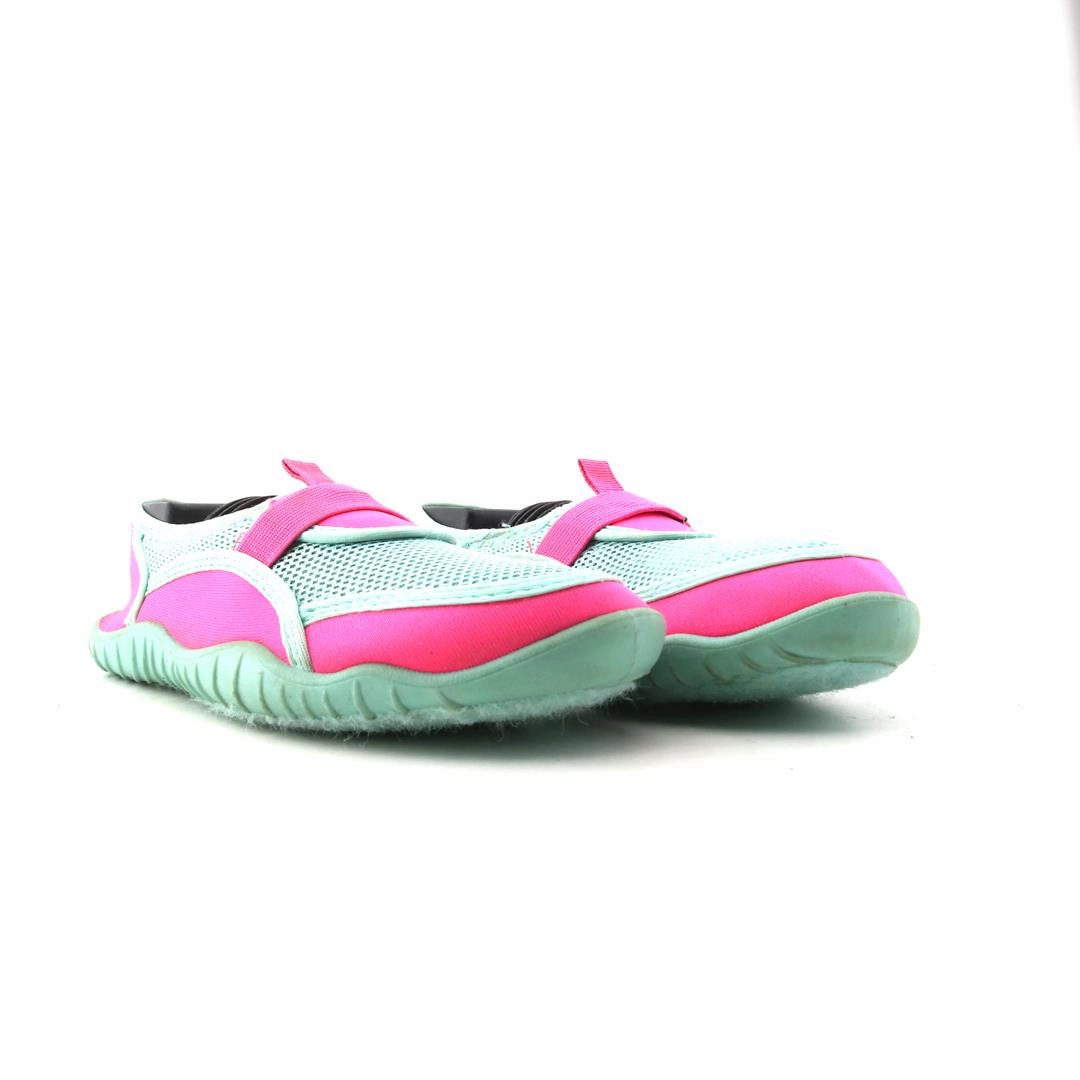 WONDER NATION . Wonder Nation kids shoe pictures