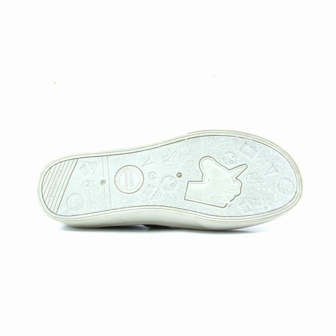WONDER NATION . Wonder Nation kids shoe pictures