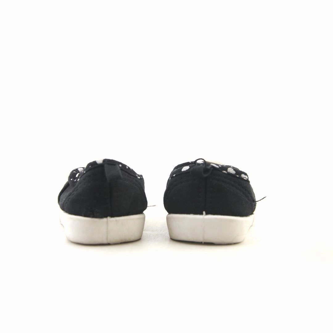WONDER NATION . Wonder Nation kids shoe pictures