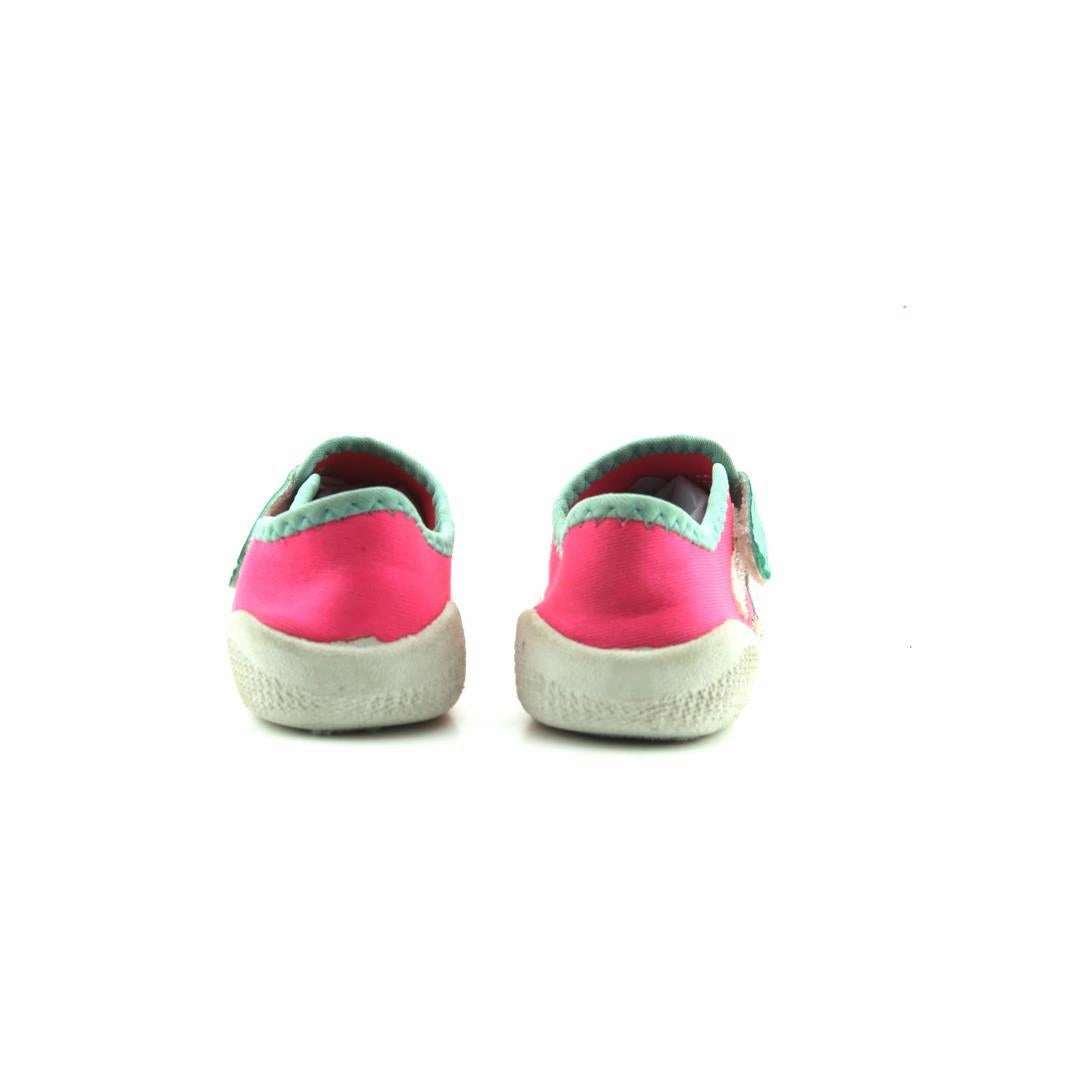 WONDER NATION . Wonder Nation kids shoe pictures