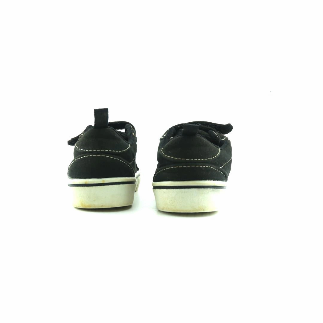 WONDER NATION . Wonder Nation kids shoe pictures
