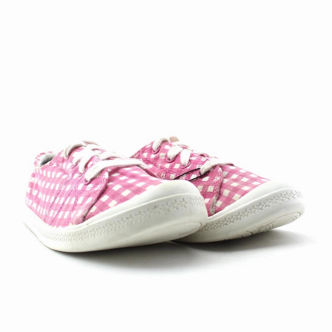 WONDER NATION . Wonder Nation kids shoe pictures