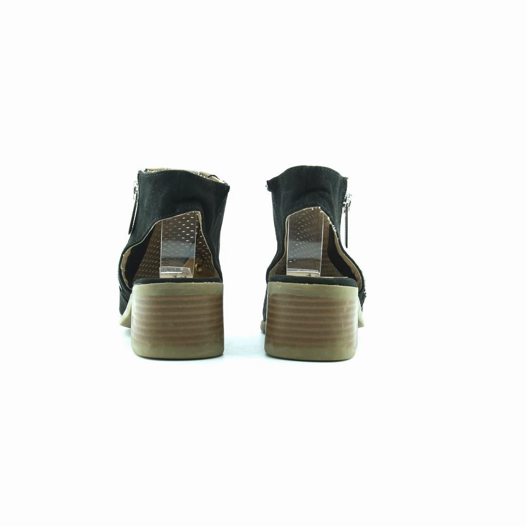 WONDER NATION , Wonder Nation kids shoe pictures