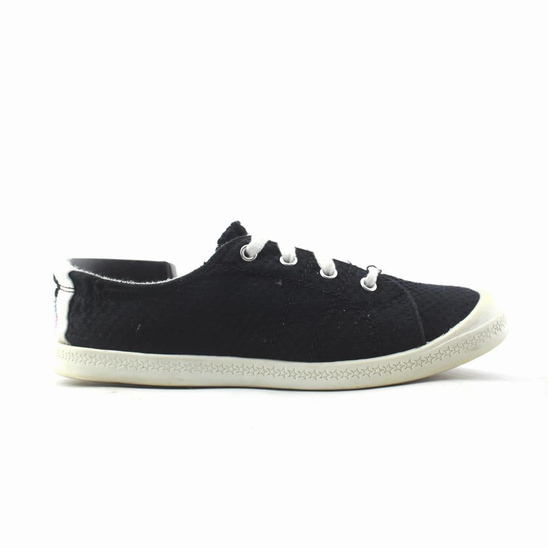 WONDER NATION . Wonder Nation kids shoe pictures