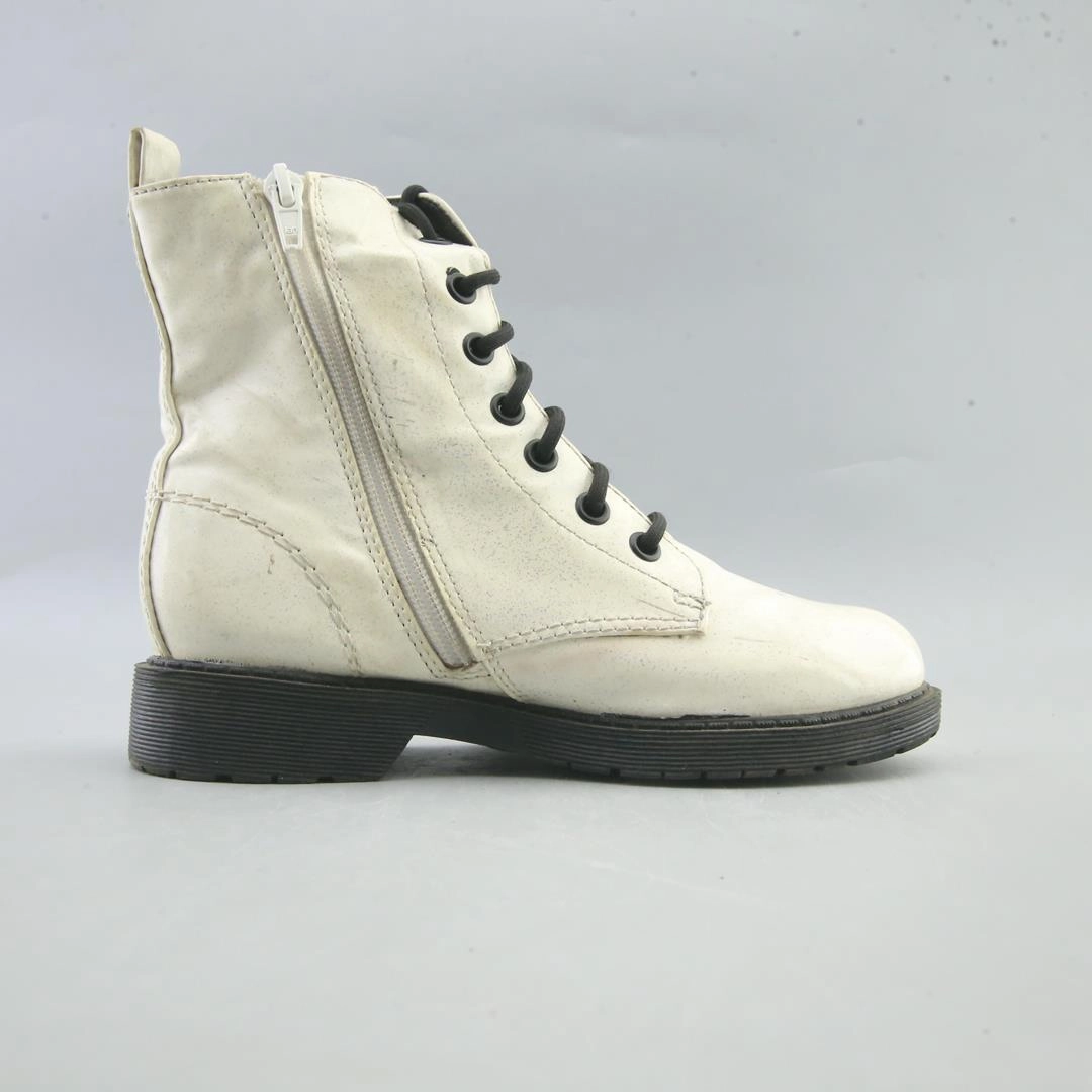 WONDER NATION . Wonder Nation kids shoe pictures