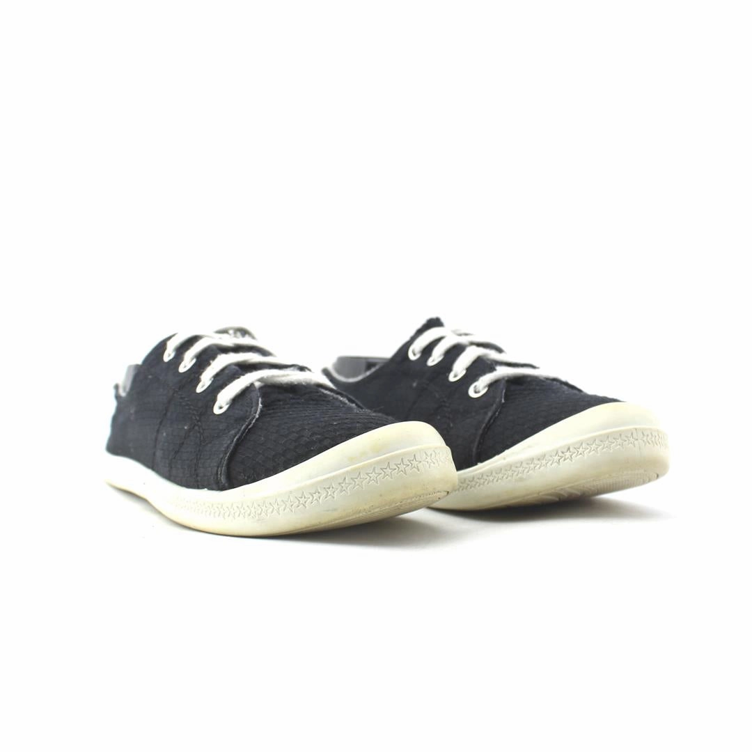 WONDER NATION . Wonder Nation kids shoe pictures