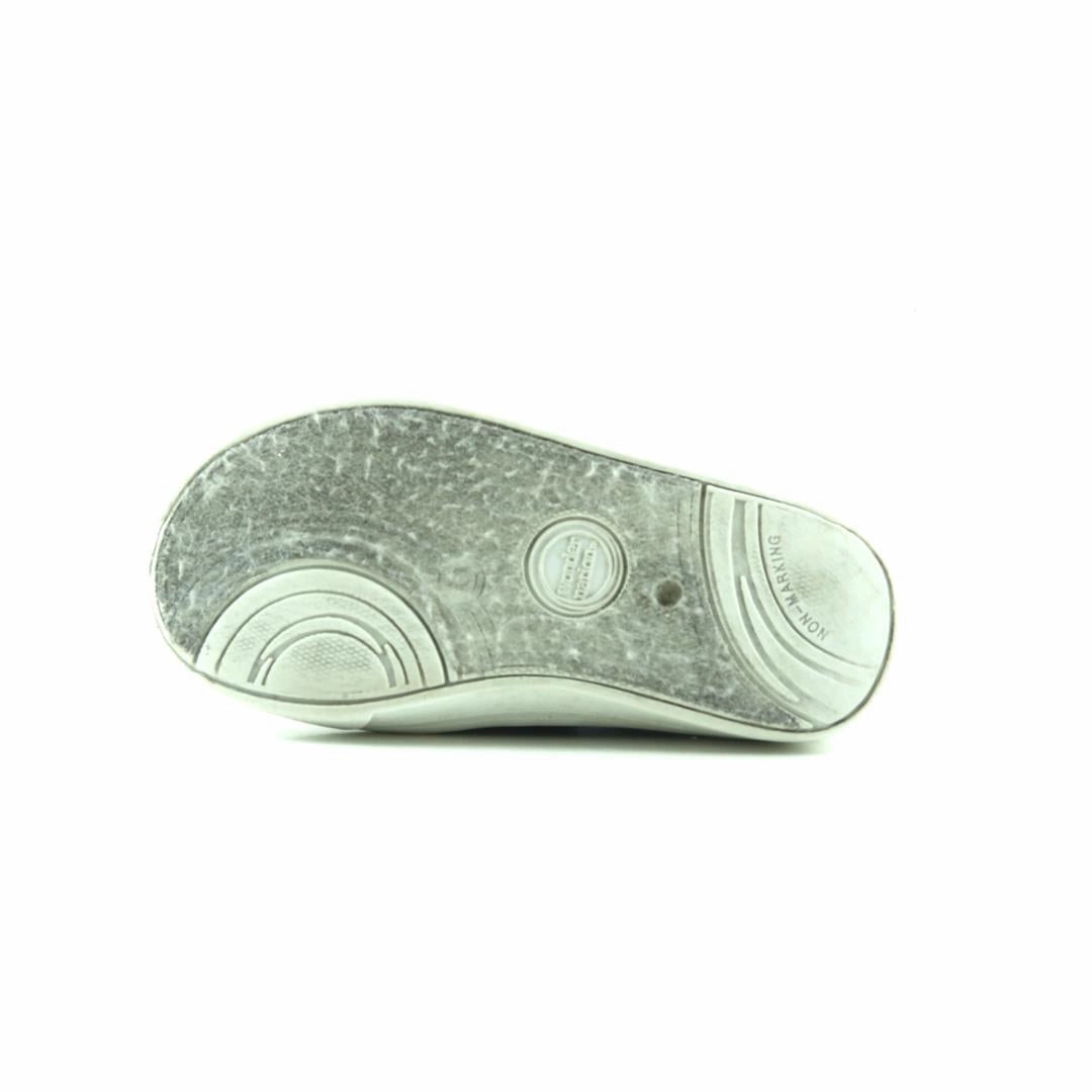 WONDER NATION . Wonder Nation kids shoe pictures