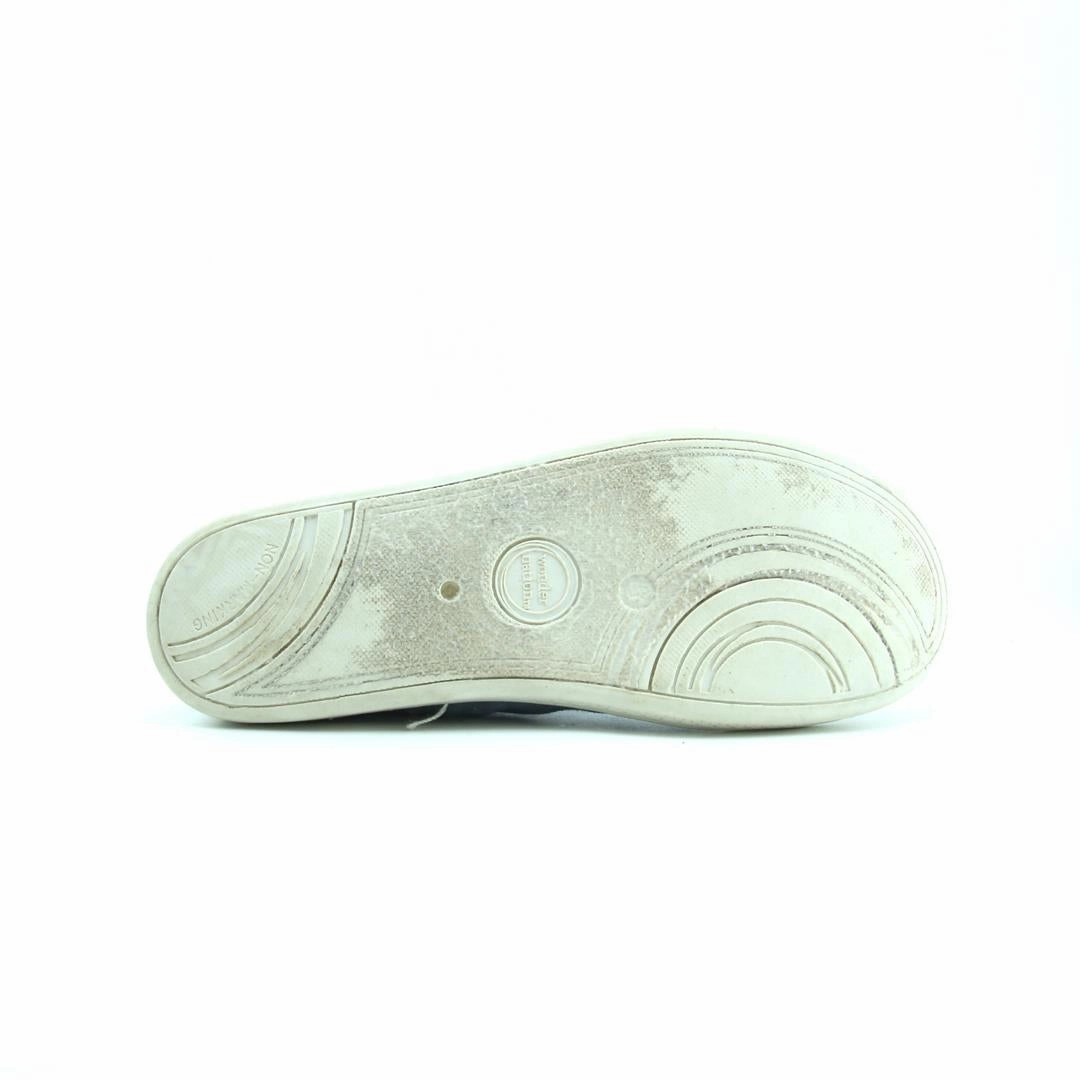 WONDER NATION . Wonder Nation kids shoe pictures